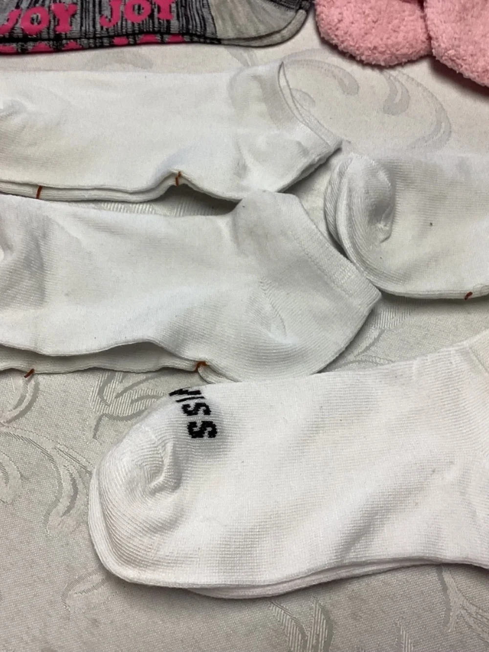 GIRLS. SOCKS 8 pairs new assorted half socks shoe socks etc